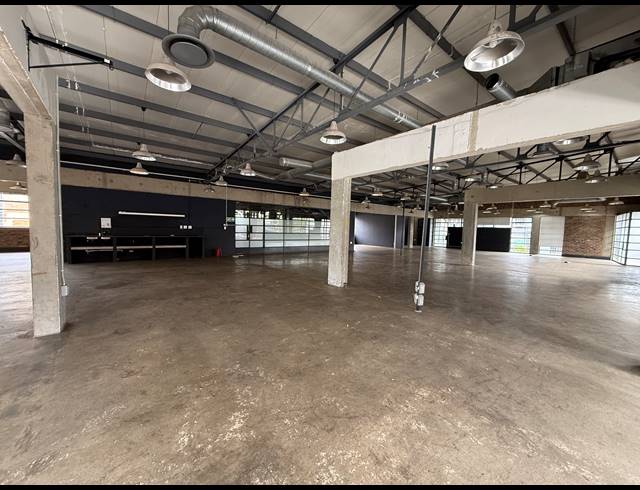 500M² OFFICE TO LET IN MILPARK